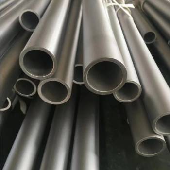 ASTM B407 Alloy 800 -putki, jota käytetään kemianlaitteissa